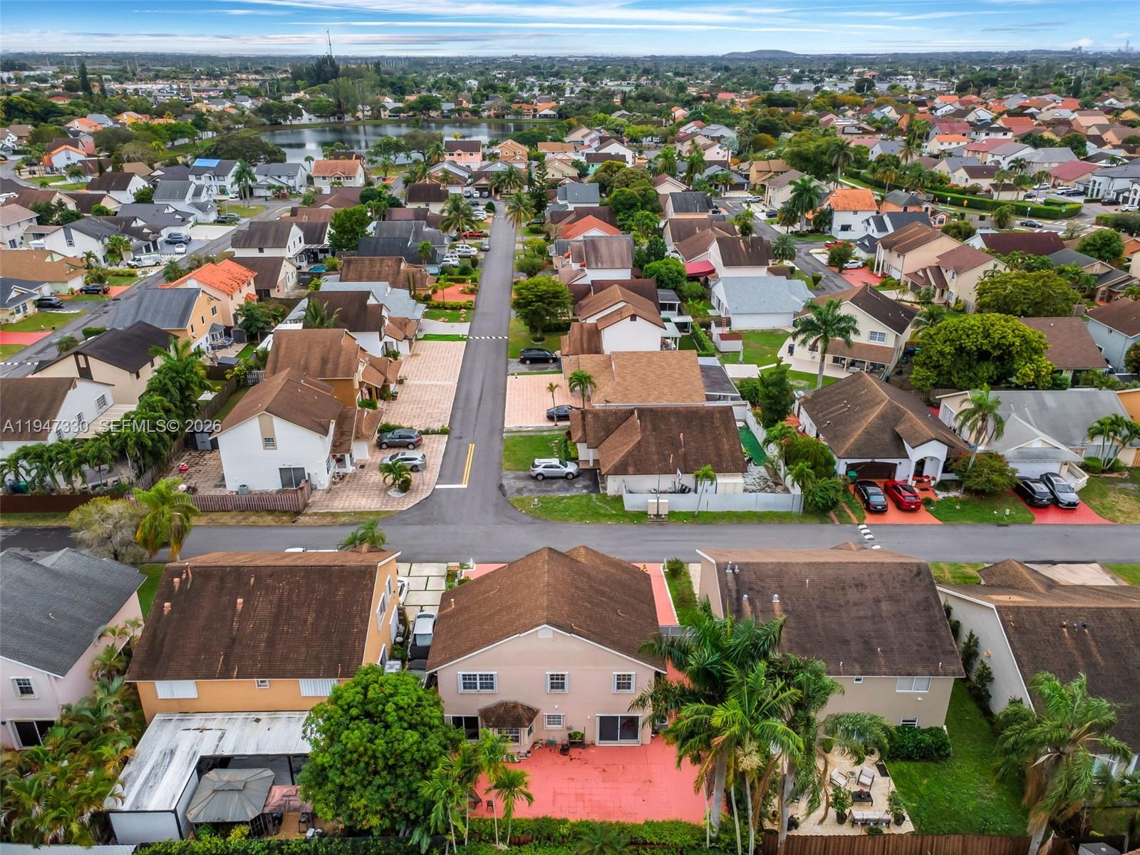 COUNTRY LAKE PARK 1ST ADD - Residential