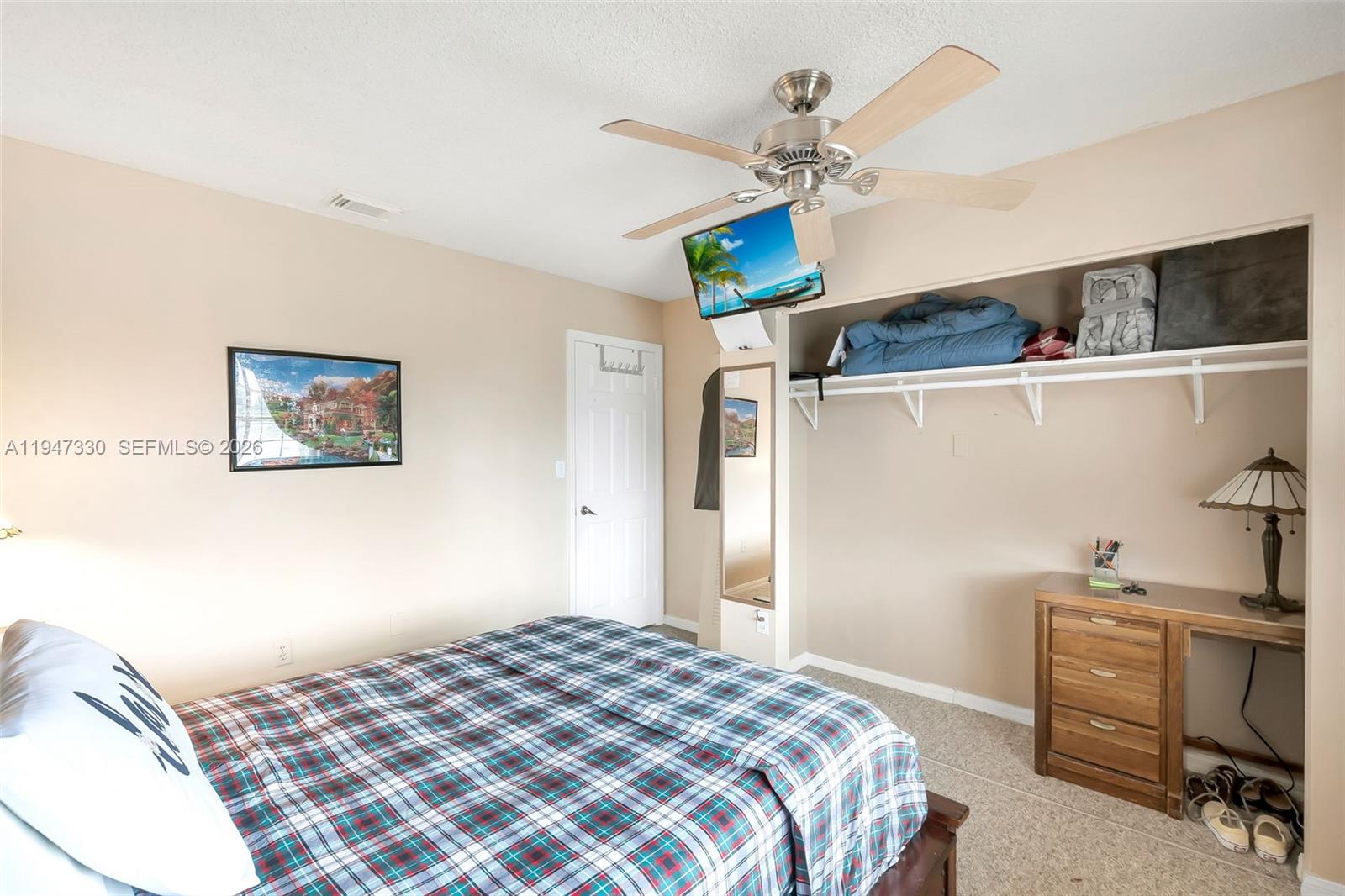 COUNTRY LAKE PARK 1ST ADD - Residential