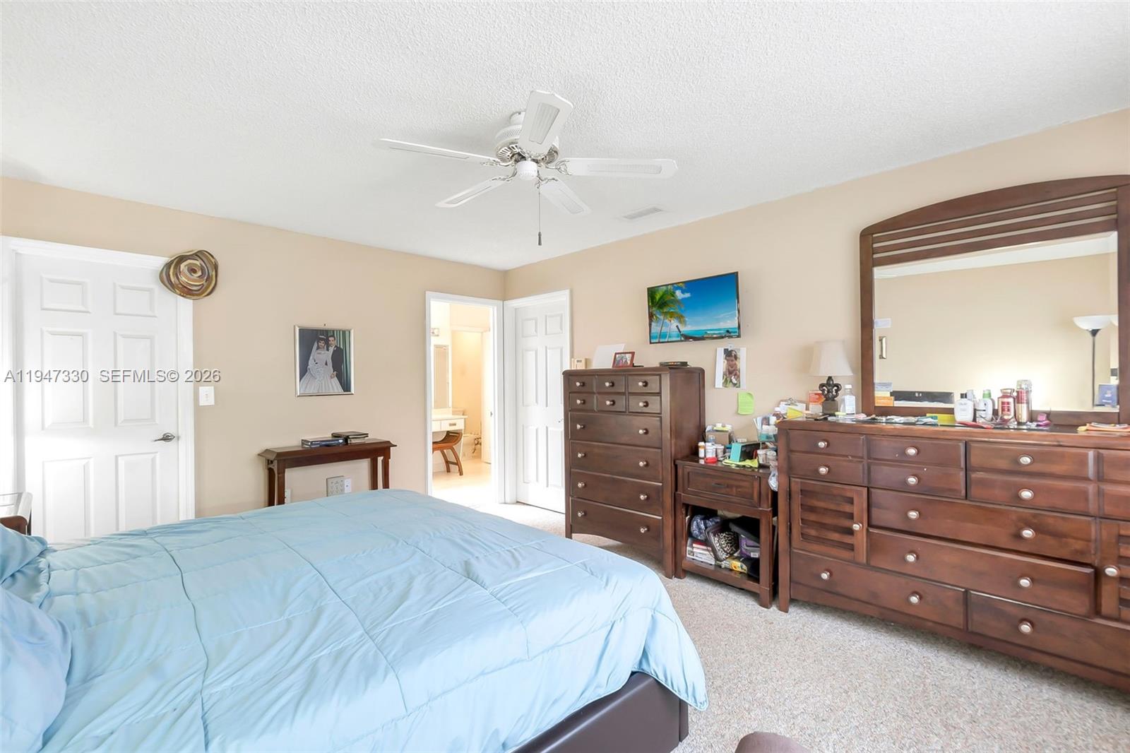 COUNTRY LAKE PARK 1ST ADD - Residential