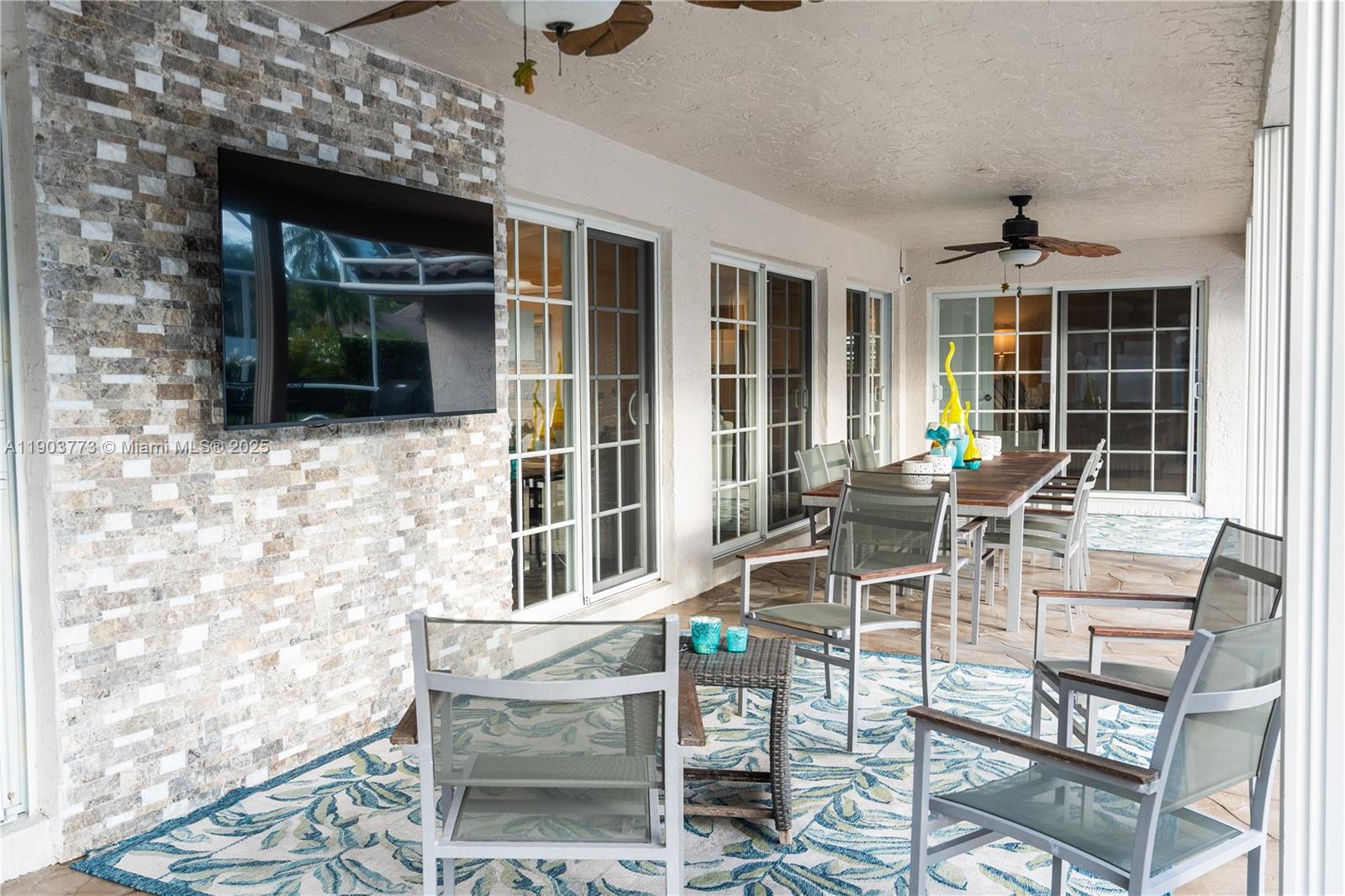 LAGO MAR COLONY-THREE - Residential