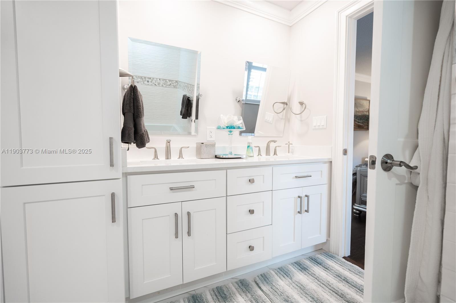 LAGO MAR COLONY-THREE - Residential