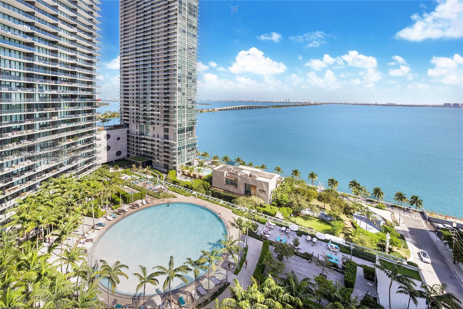 GRAN PARAISO CONDO - Residential