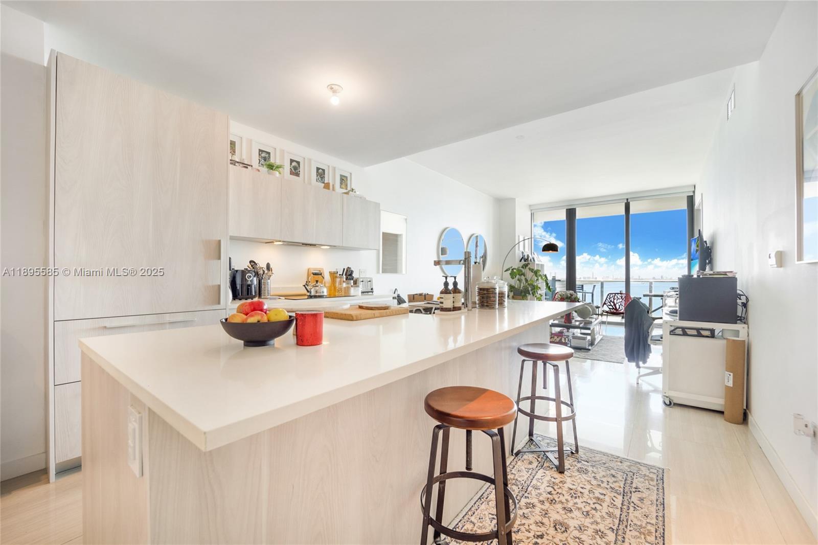 GRAN PARAISO CONDO - Residential