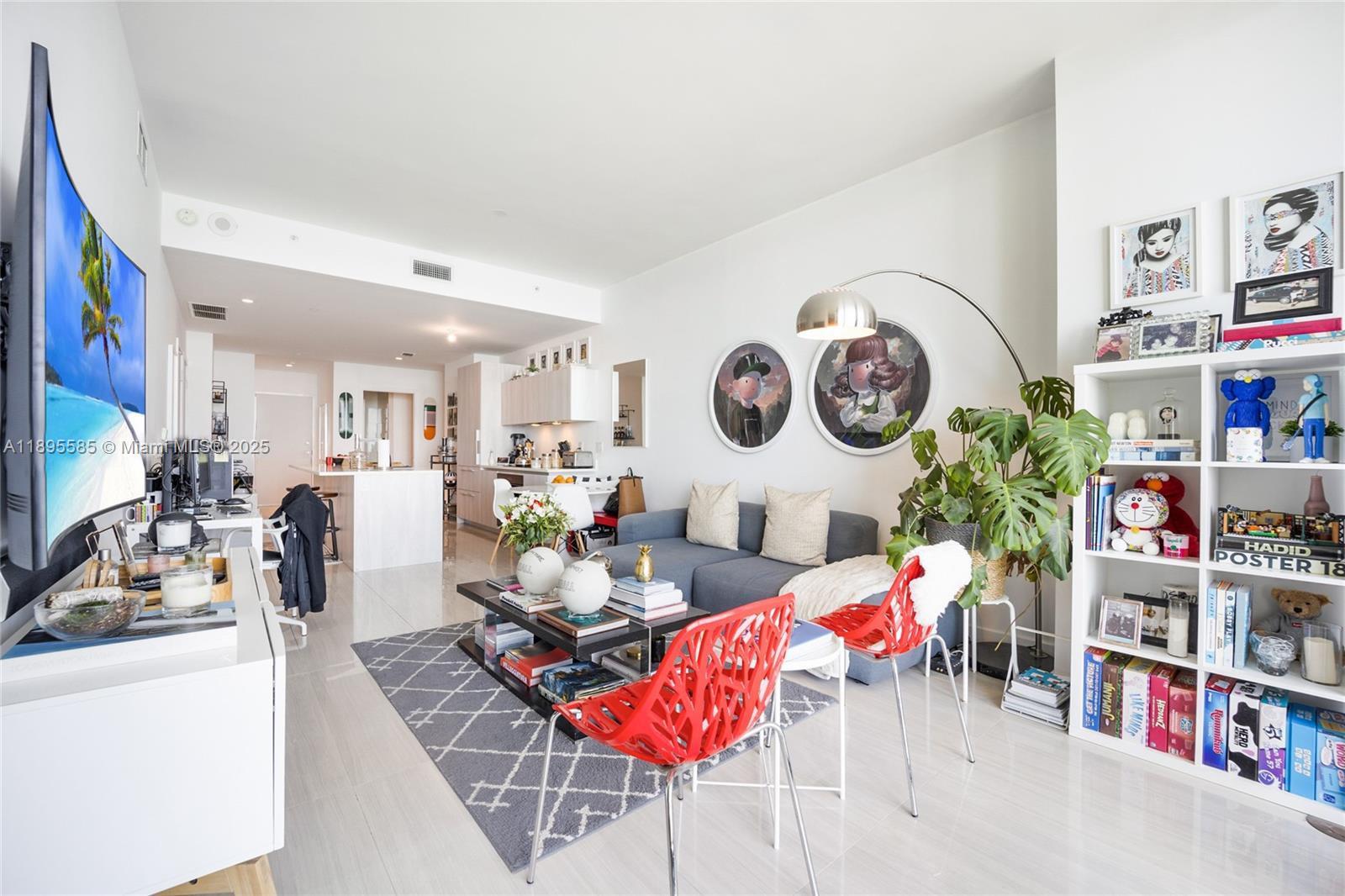 GRAN PARAISO CONDO - Residential