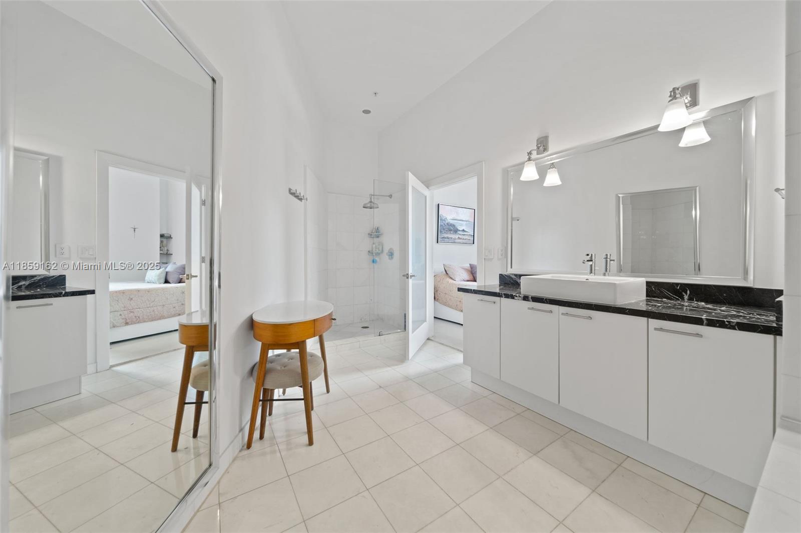 THE MERIDIAN CONDO - Residential Lease