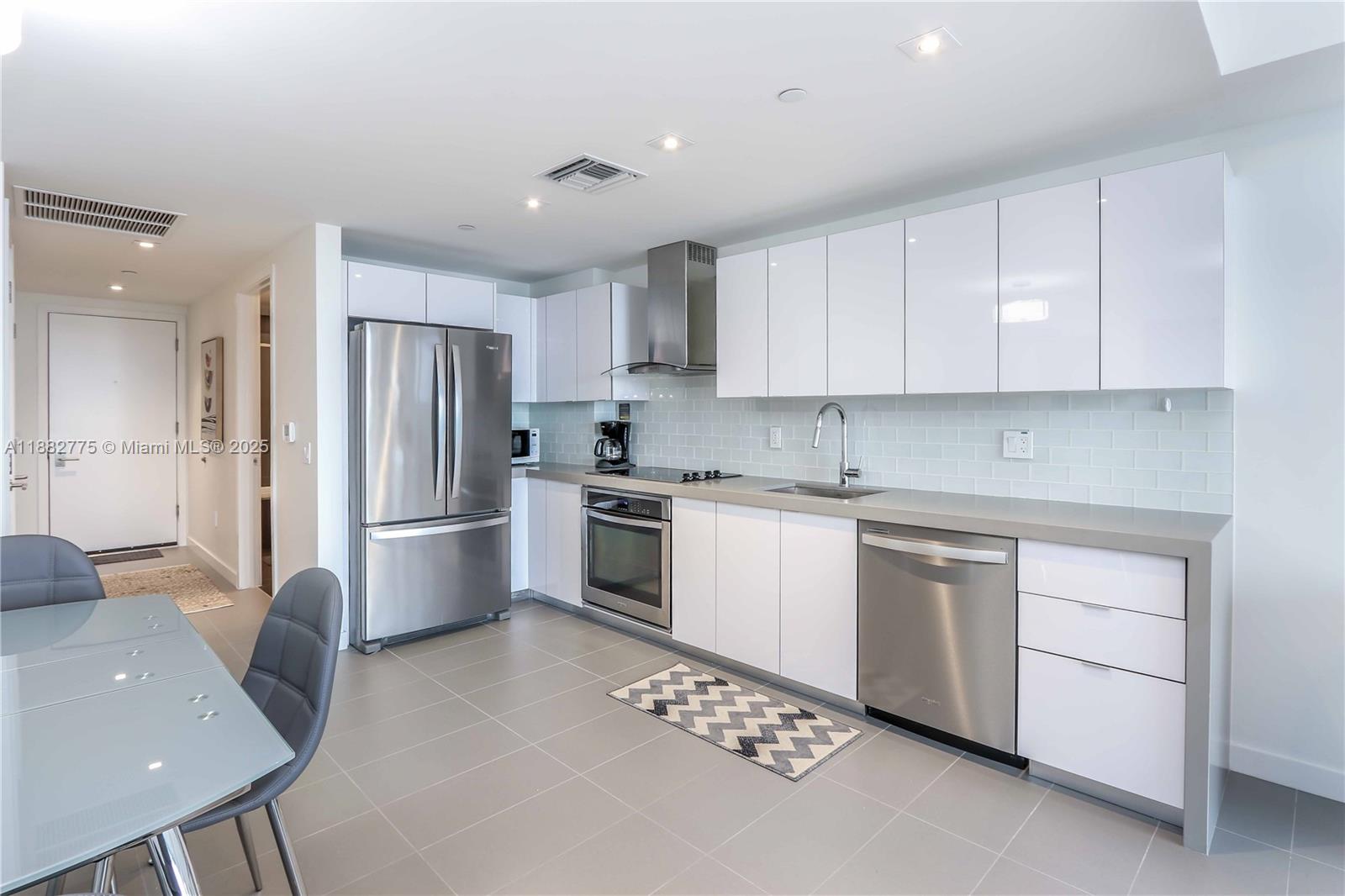 Canvas Condo - Residential Lease