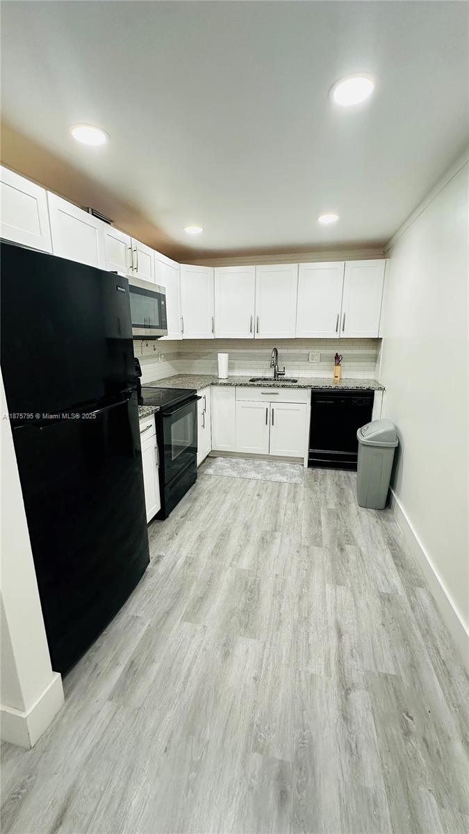 OMEGA CONDO NO 3 - Residential