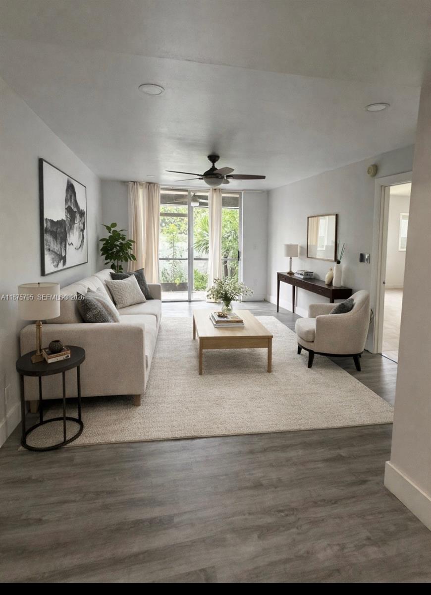 OMEGA CONDO NO 3 - Residential