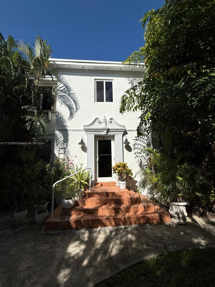 ANTHONY GARDENS CONDO - Residential