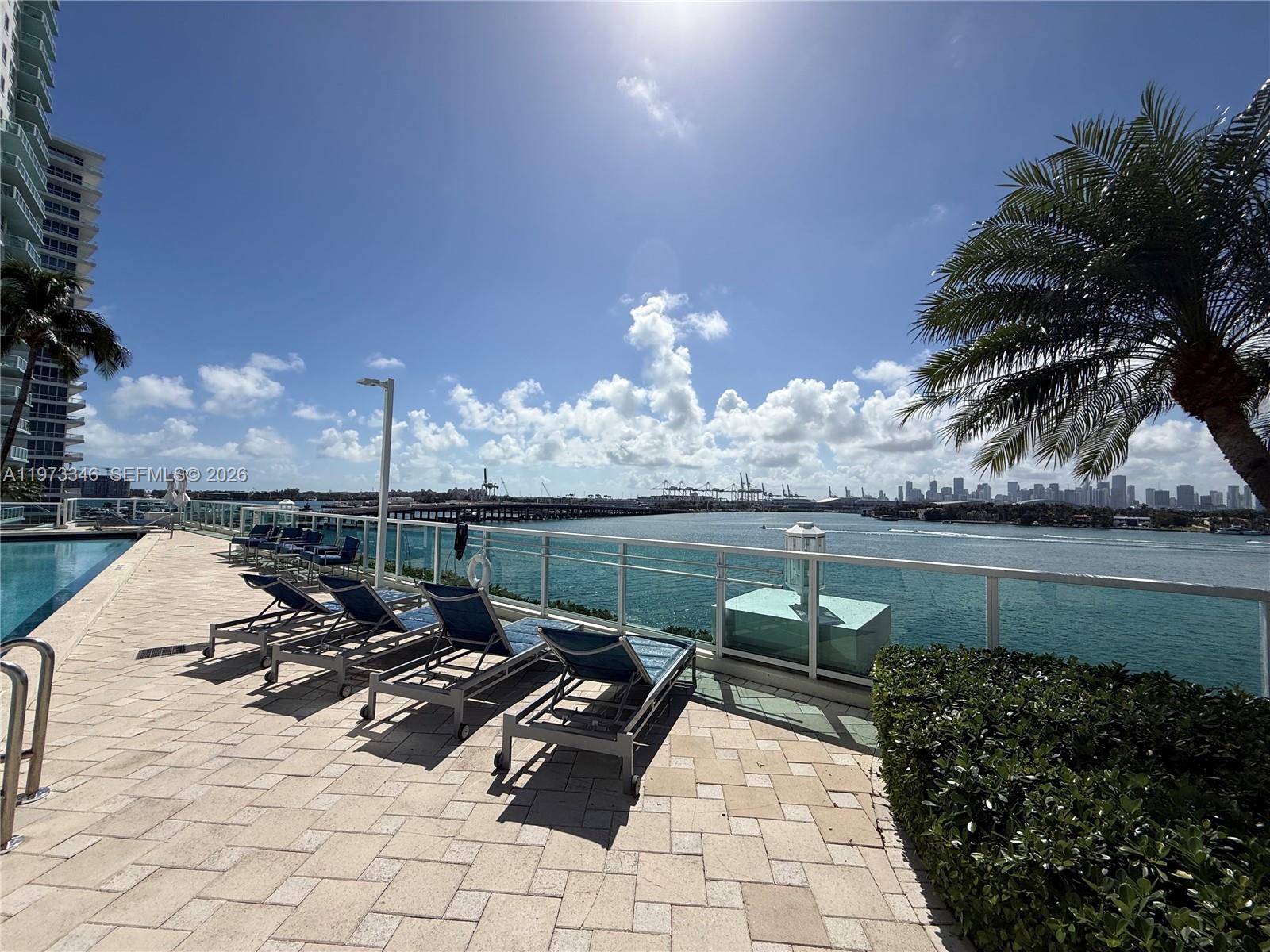 THE FLORIDIAN CONDO - Residential