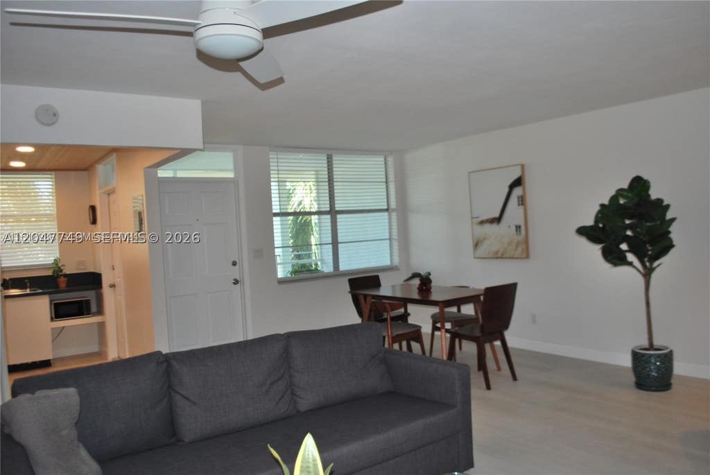 Photo of 109 Paradise Harbour Blvd #406, North Palm Beach, FL 33408 (MLS # A12047749)