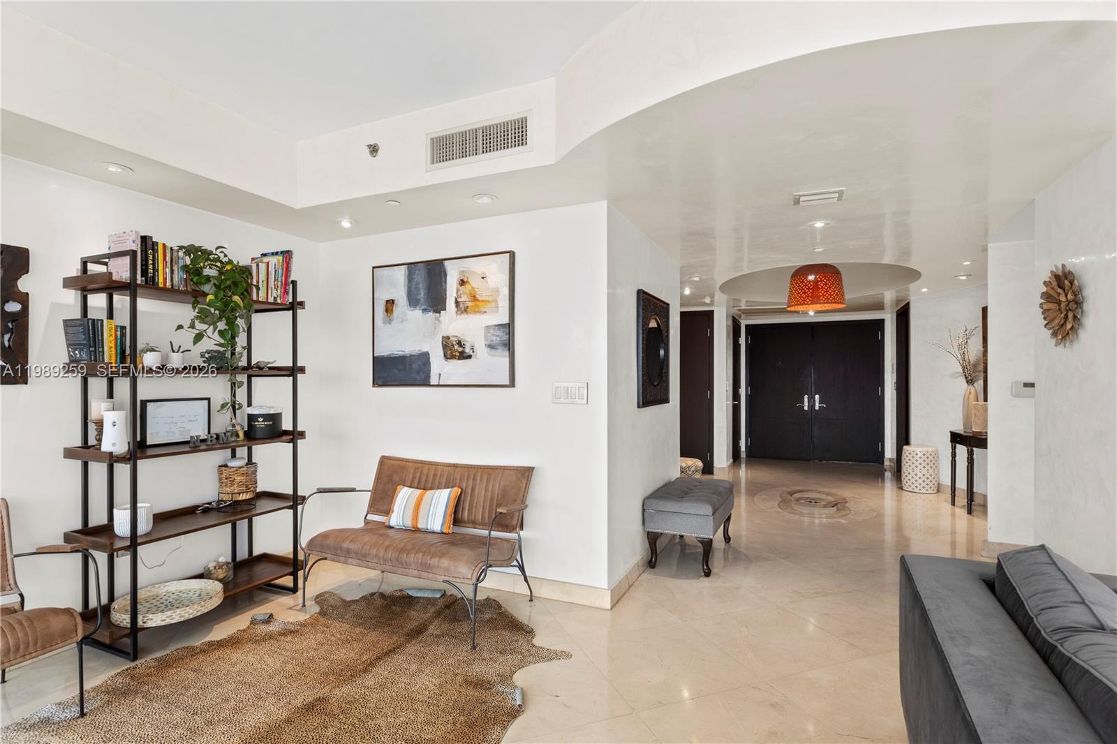 18911 Collins Ave 1405