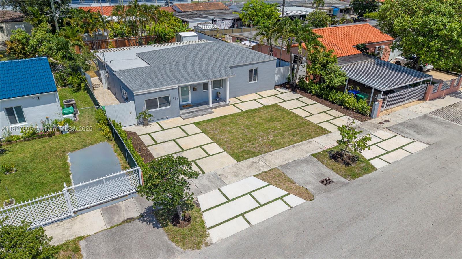 921 NW 30th Ct