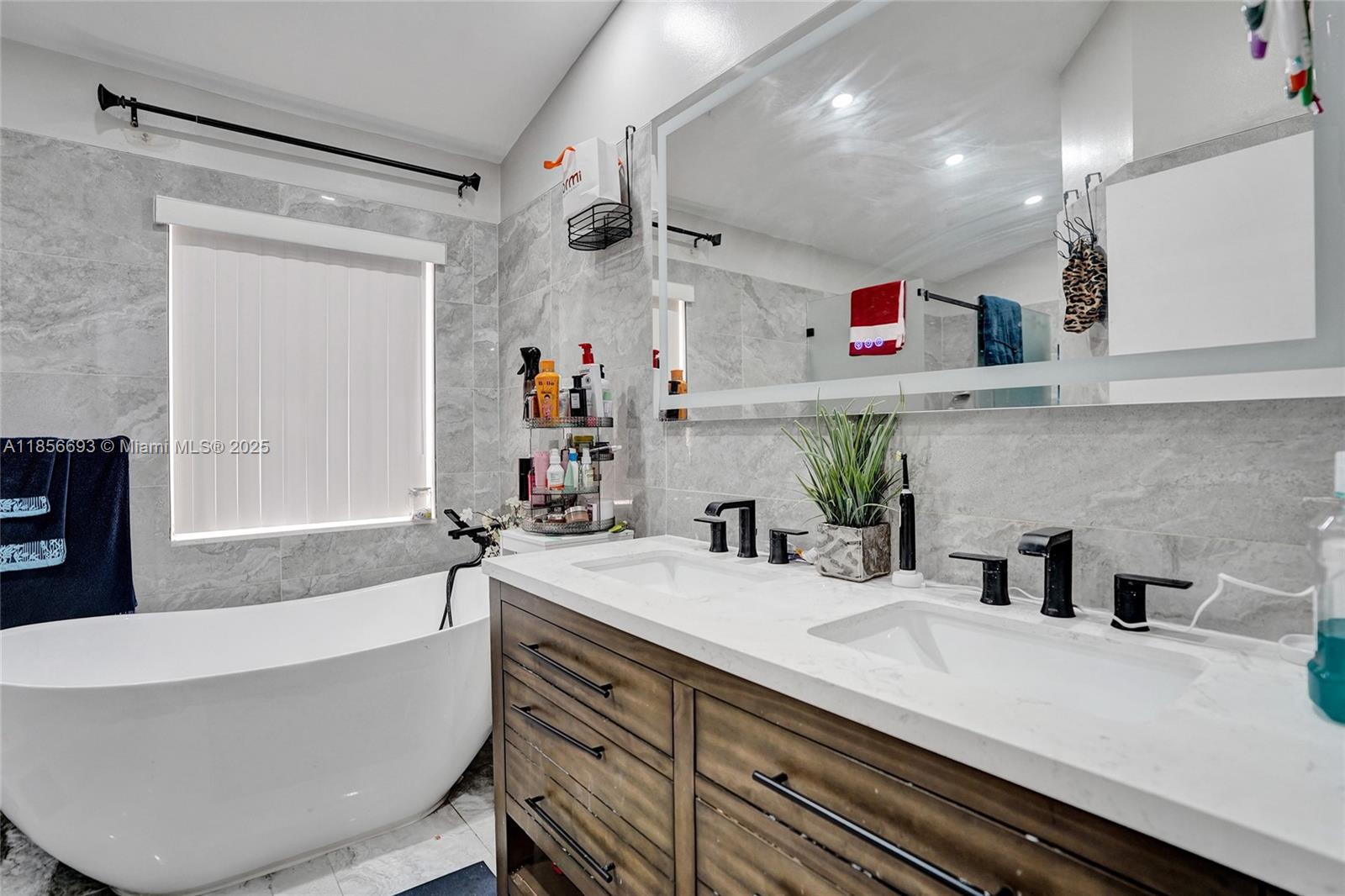 WINSTON PARK SECTION TWO- - Residential