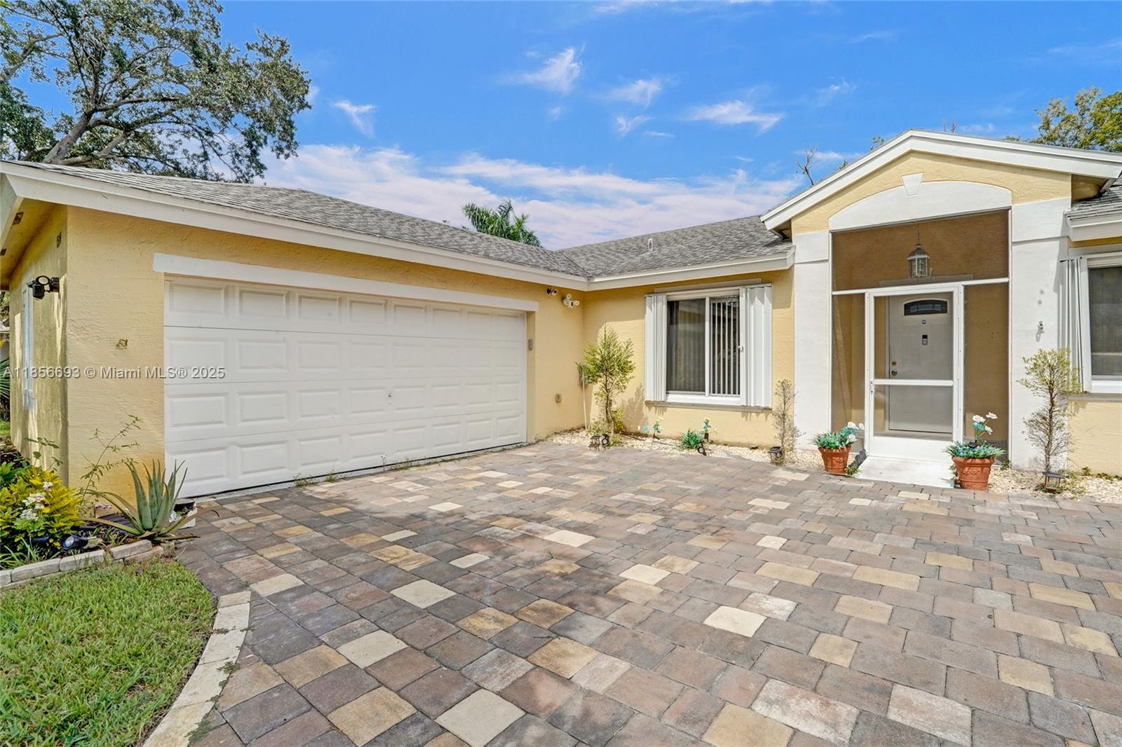 WINSTON PARK SECTION TWO- - Residential