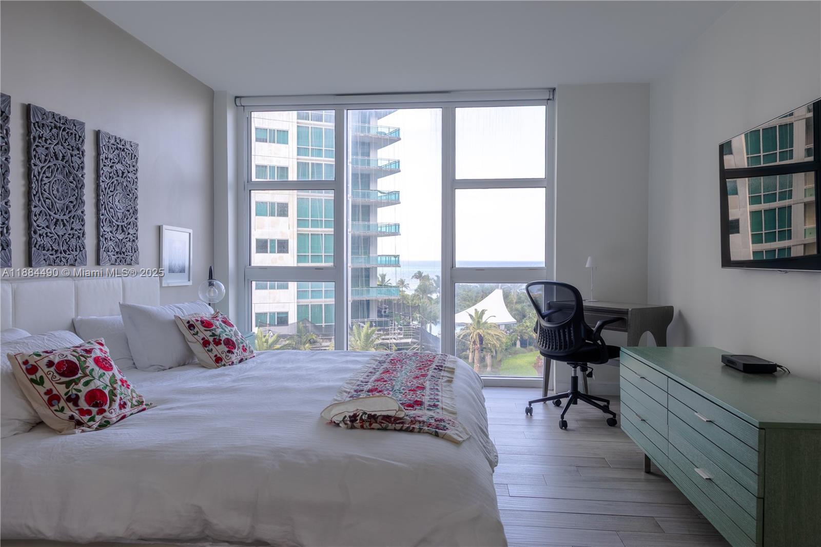 HARBOUR HOUSE - Residential Lease