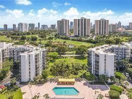 Fully Renovated 2-Bed, 2-Bath Condo — Close to Everything!
Step into this stunning, fully renovated two-bedroom, two-bathroom condo where every detail has been carefully chosen for style and comfort. From the modern finishes to the thoughtful touches throughout, this home offers a fresh, elegant feel the moment you walk in.
Prime Central Location:
• Minutes from Aventura Mall and world-class shopping
• Close to Gulfstream Park for dining, entertainment, and horse racing
• Easy access to public transportation and major highways
• Beaches, parks, and all your daily conveniences just minutes away
Features You’ll Love:
• Completely renovated with beautiful, high-quality details
• Spacious & Secure, light-filled living areas
• Beautiful community pool, Library & Sauna.