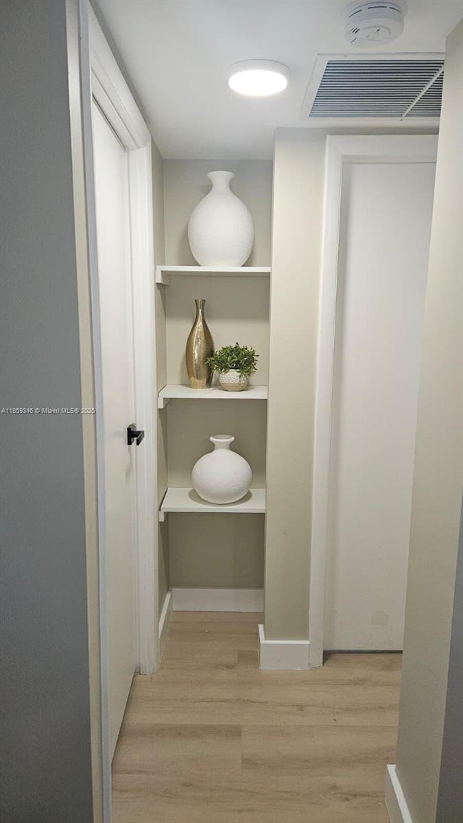 BISCAYA III CONDO - Residential