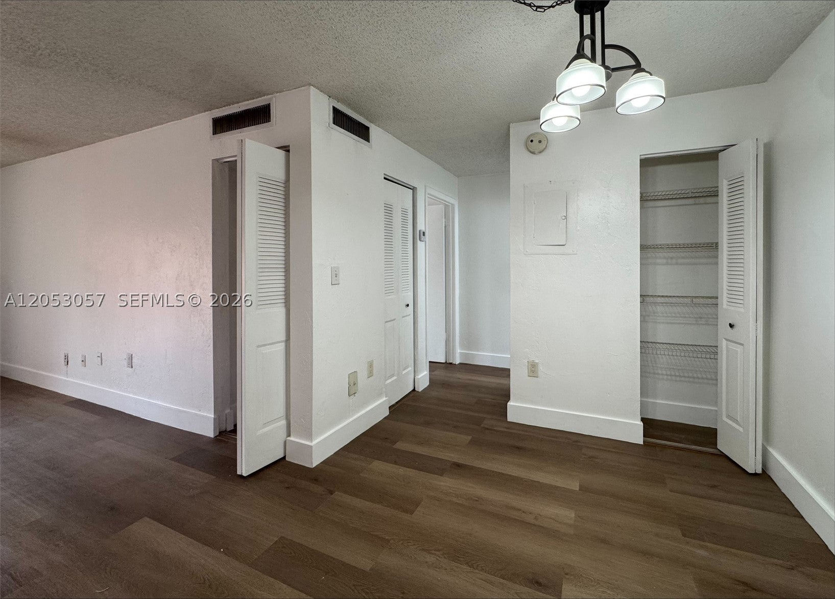7208 Fairway Dr I14