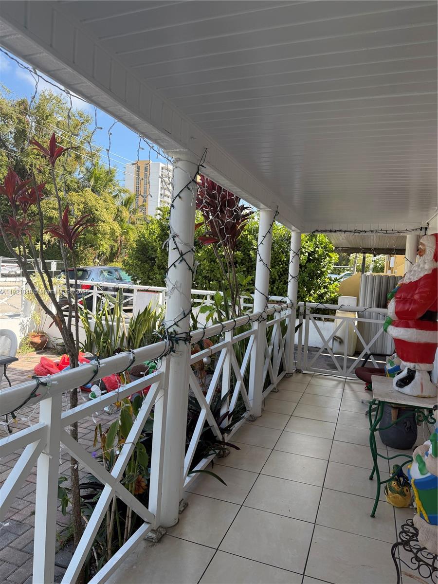 LAWRENCE EST LAND COS SUB - Residential Income