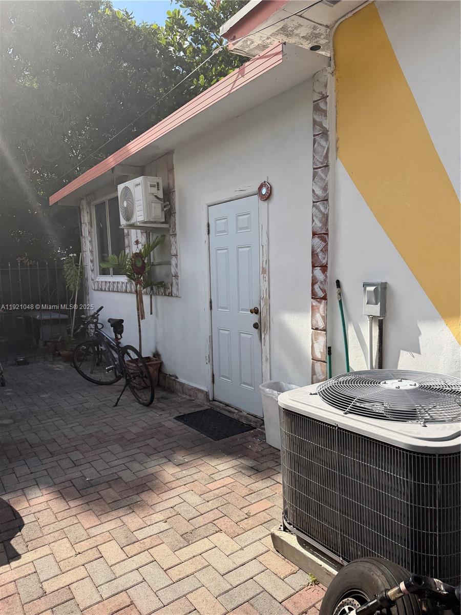 LAWRENCE EST LAND COS SUB - Residential Income