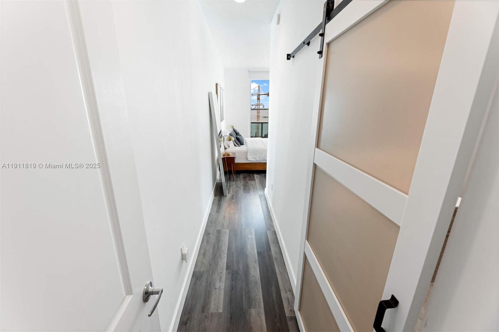 GALLERY ART CONDO - Residential Lease