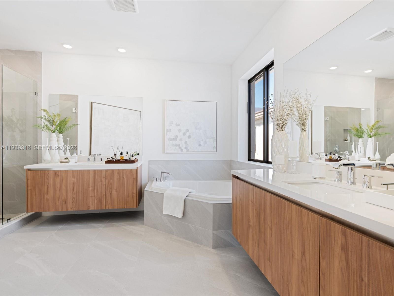 PRESIDENTIAL ESTATES SUB - Residential