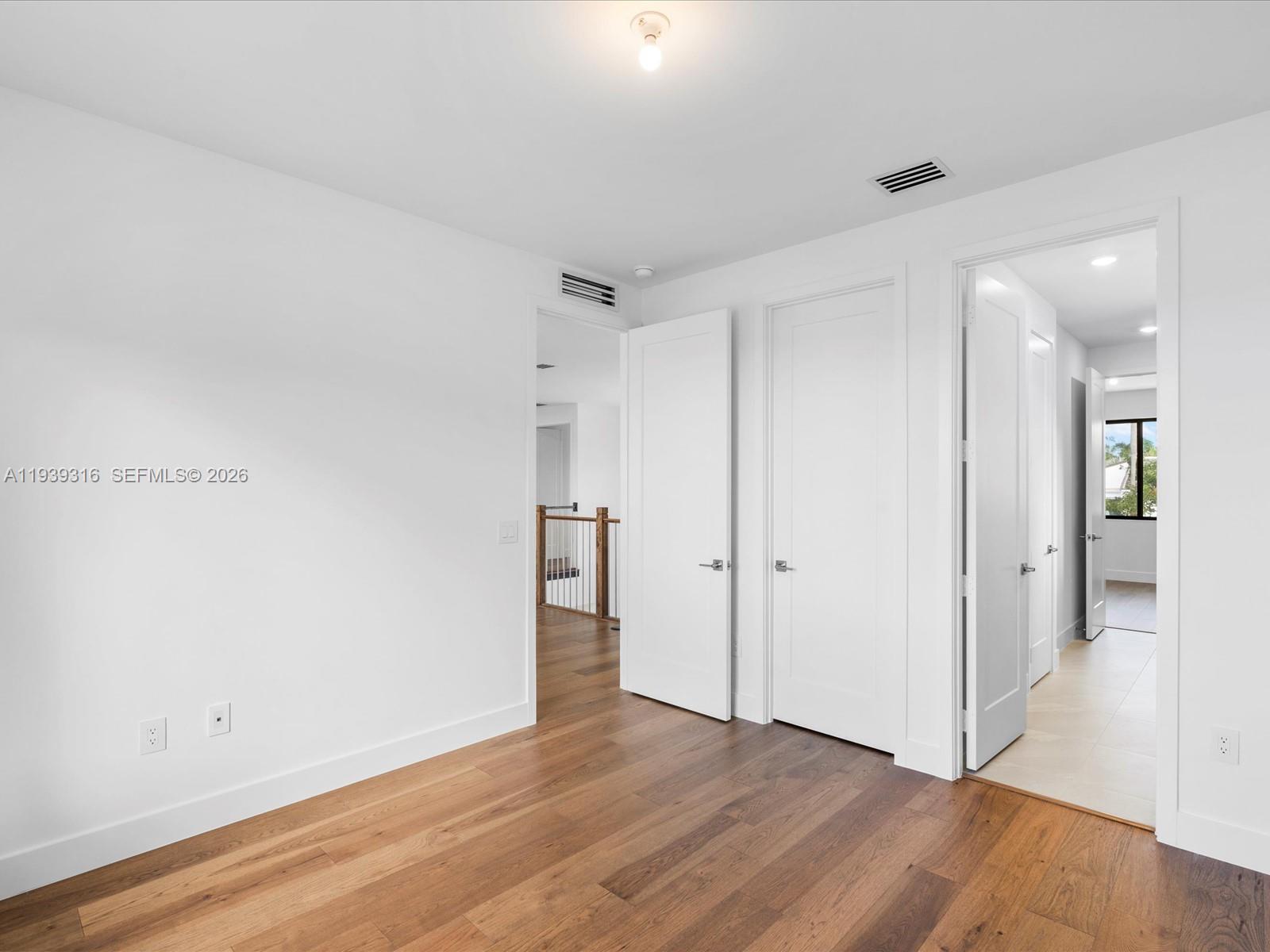 PRESIDENTIAL ESTATES SUB - Residential