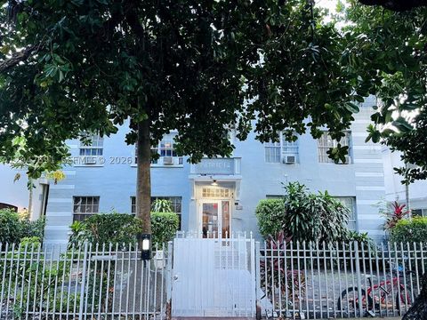 Property photo of 842 Meridian 2f, Miami Beach, FL 33139