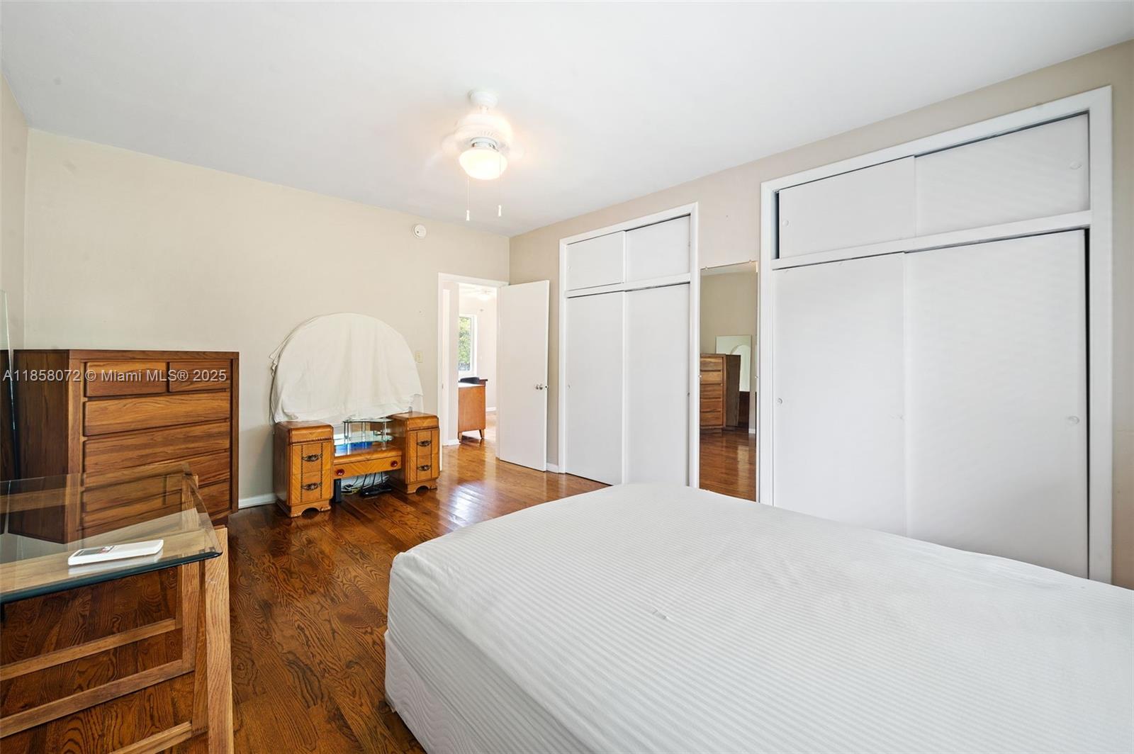 HARBOUR POINT CONDO - Residential