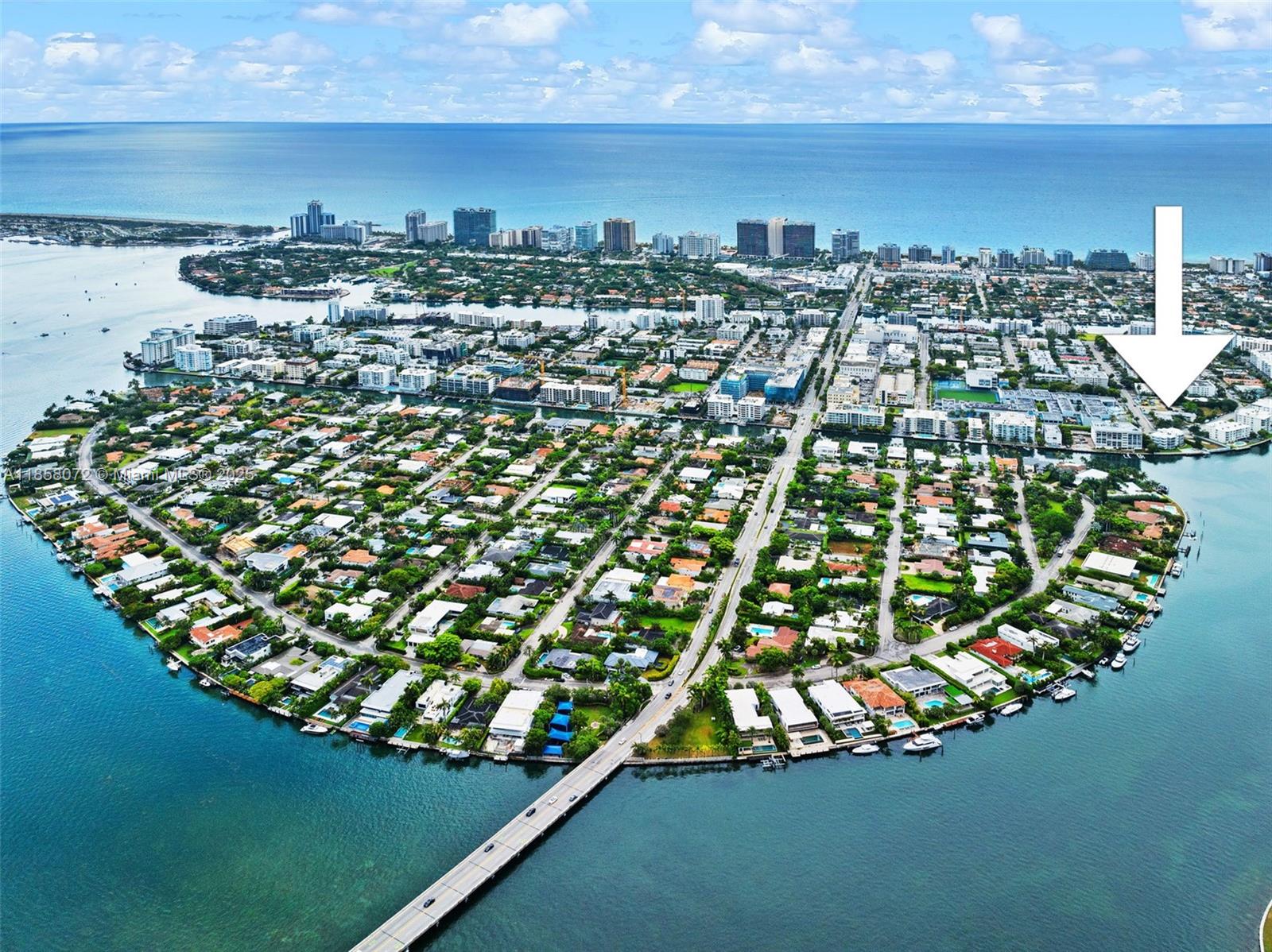 HARBOUR POINT CONDO - Residential