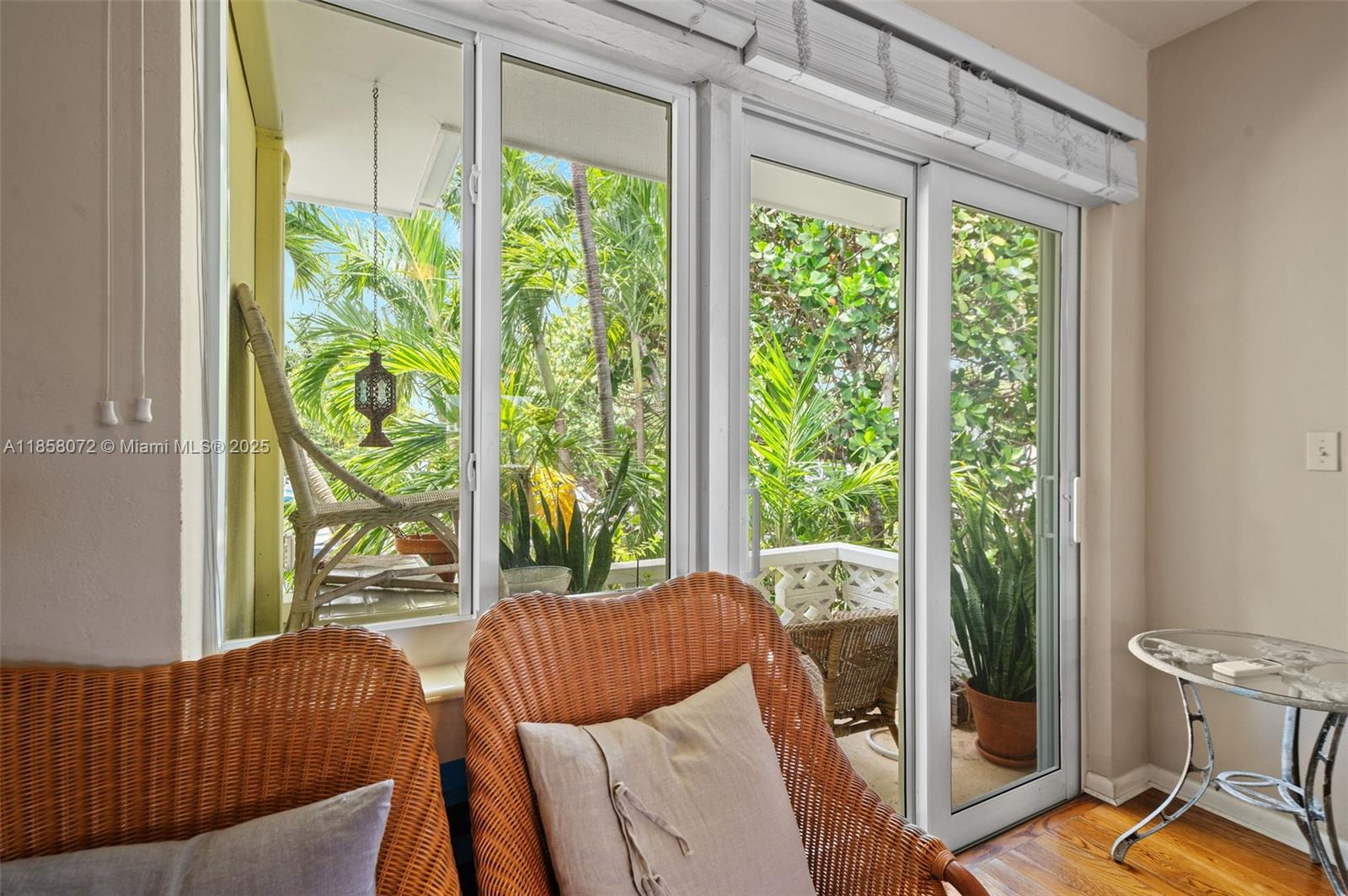 HARBOUR POINT CONDO - Residential