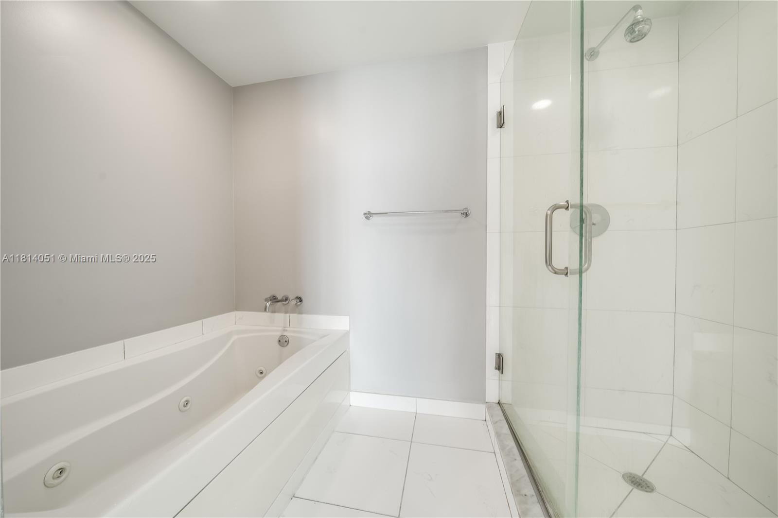 500 BRICKELL WEST CONDO - Residential Lease