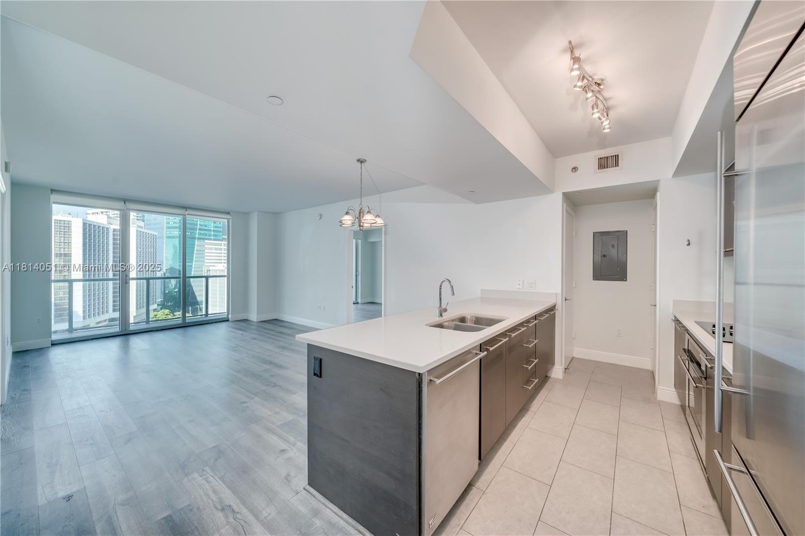 500 BRICKELL WEST CONDO - Residential Lease