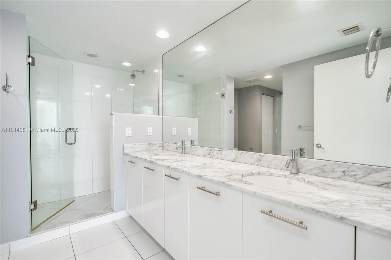 500 BRICKELL WEST CONDO - Residential Lease