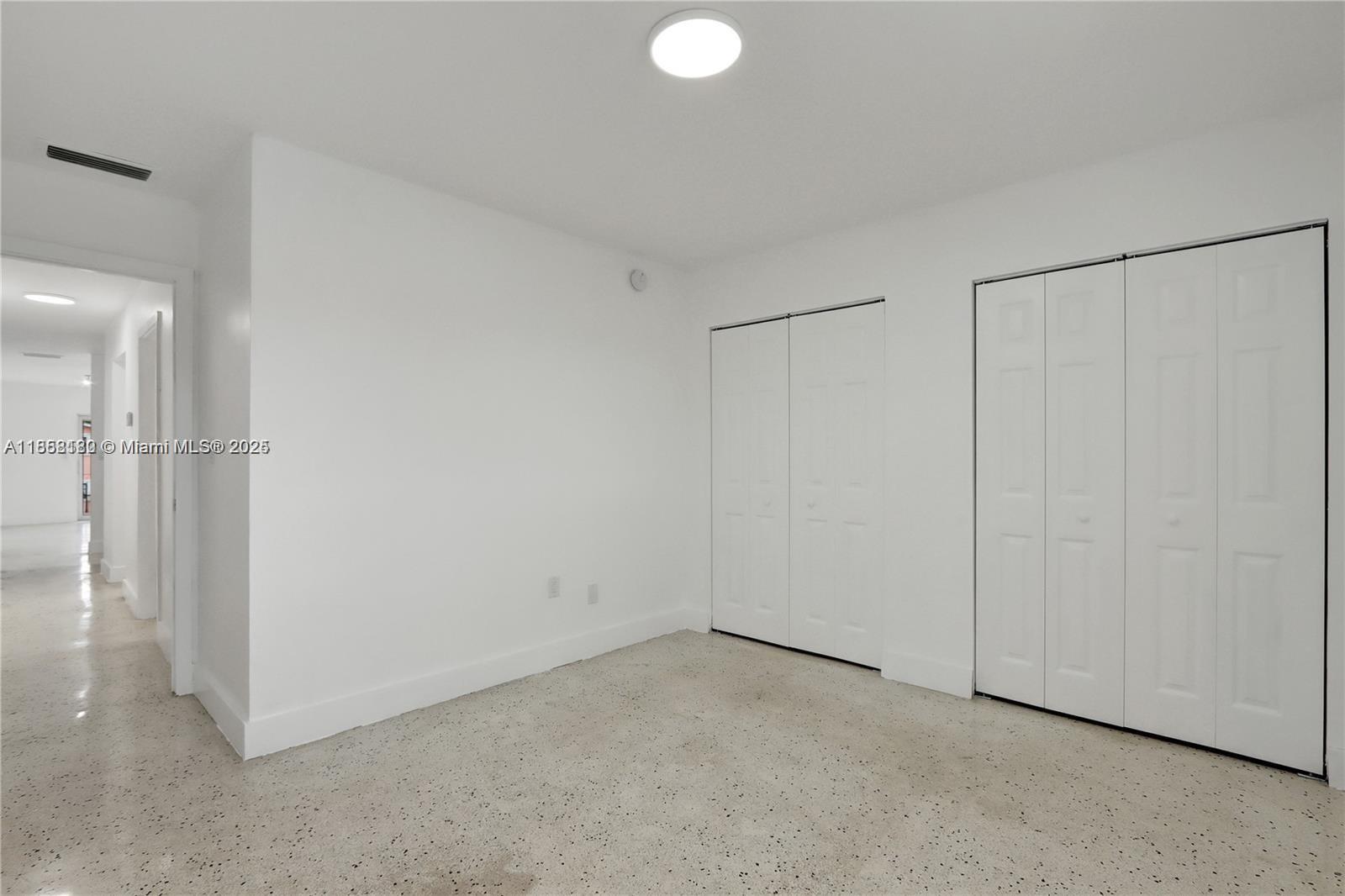 MILLER LAWN - Residential Income