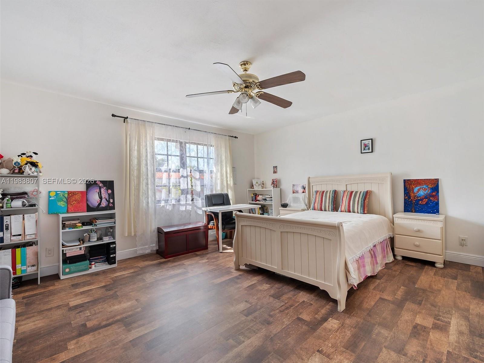 WELLEBY UNIT SEVEN - Residential