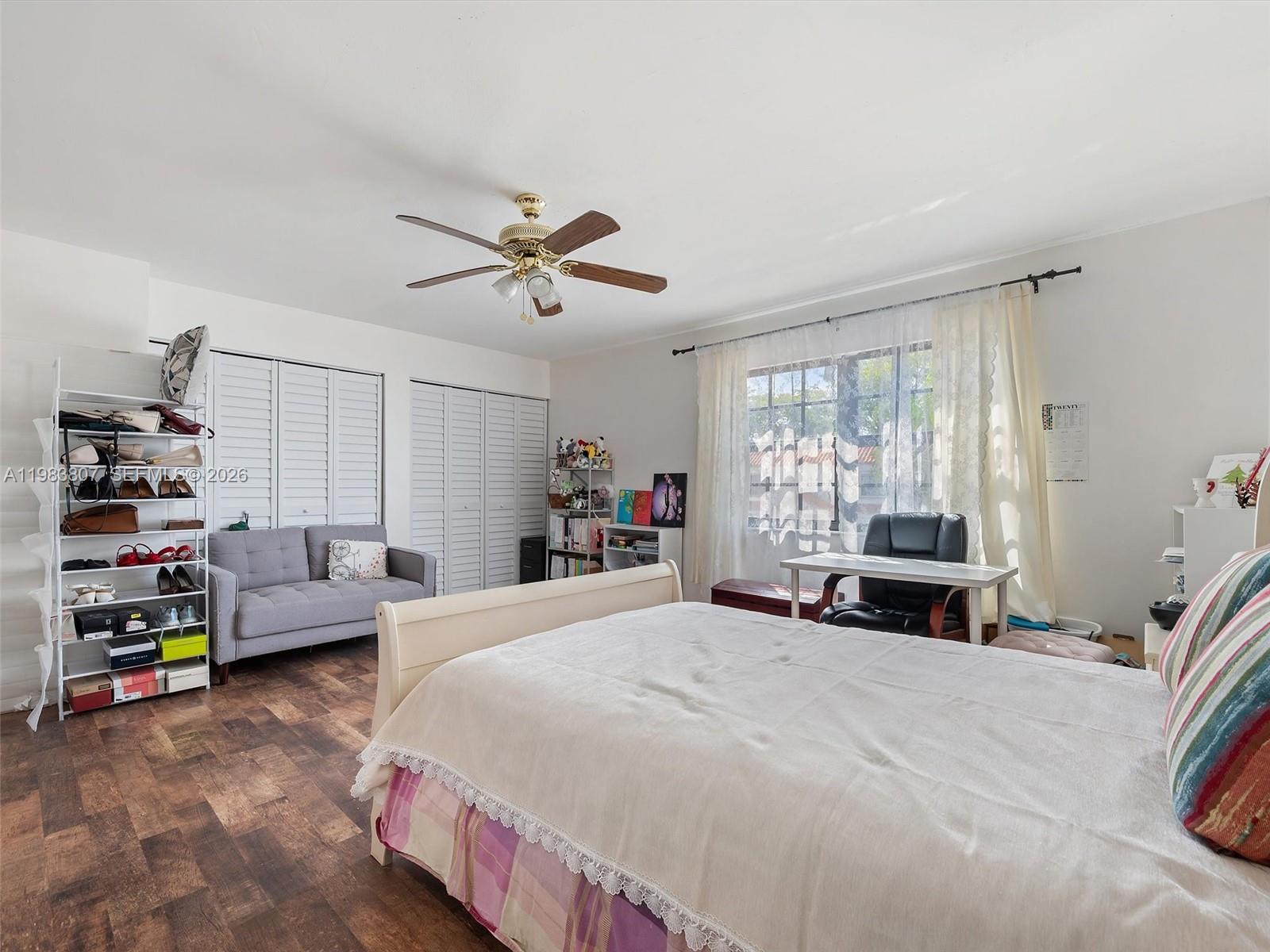 WELLEBY UNIT SEVEN - Residential