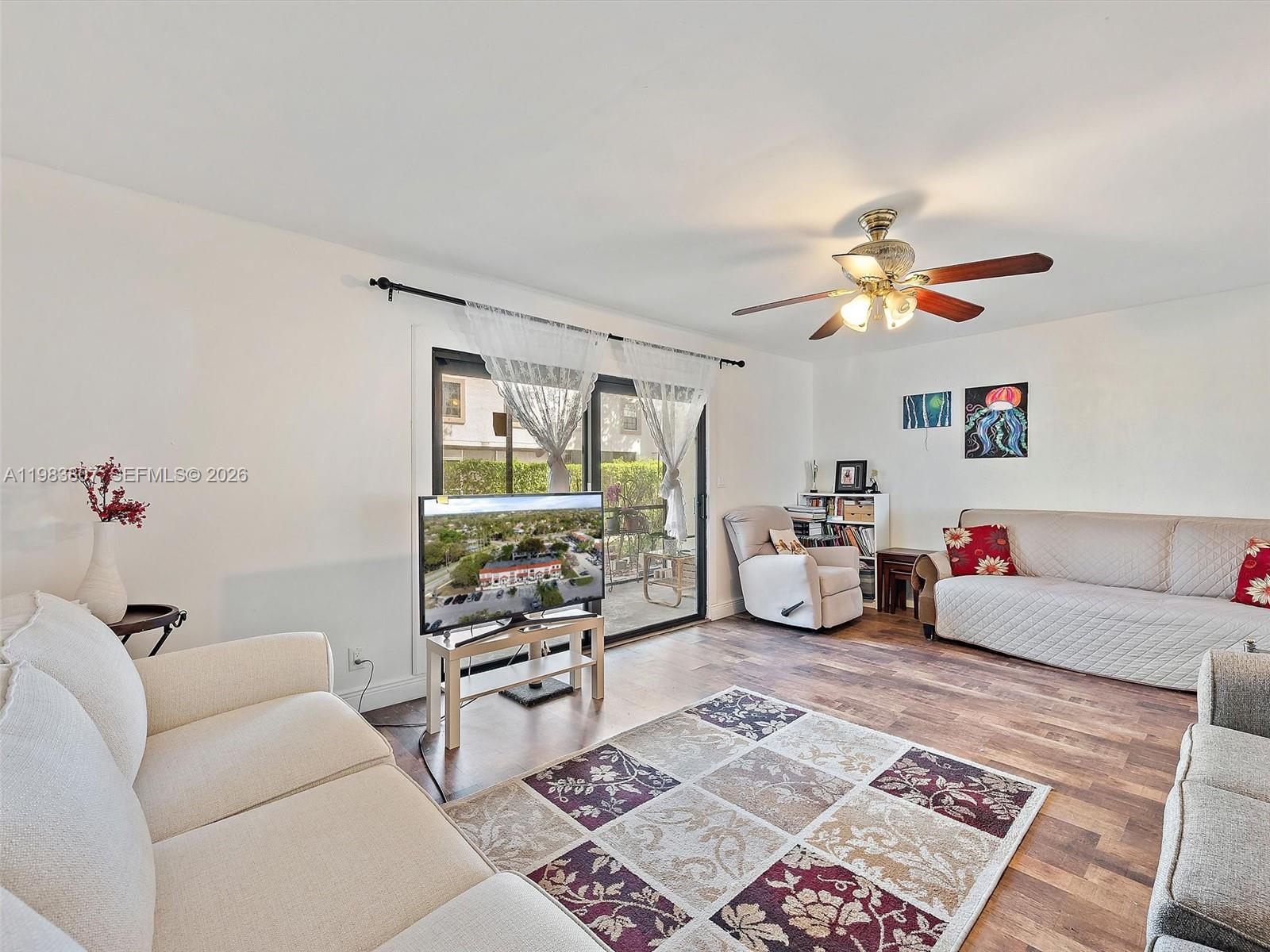 WELLEBY UNIT SEVEN - Residential