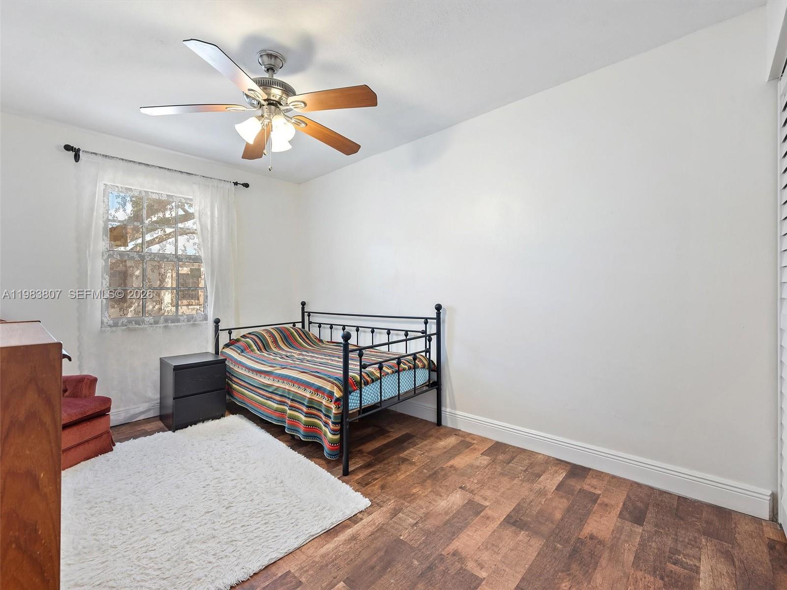 WELLEBY UNIT SEVEN - Residential