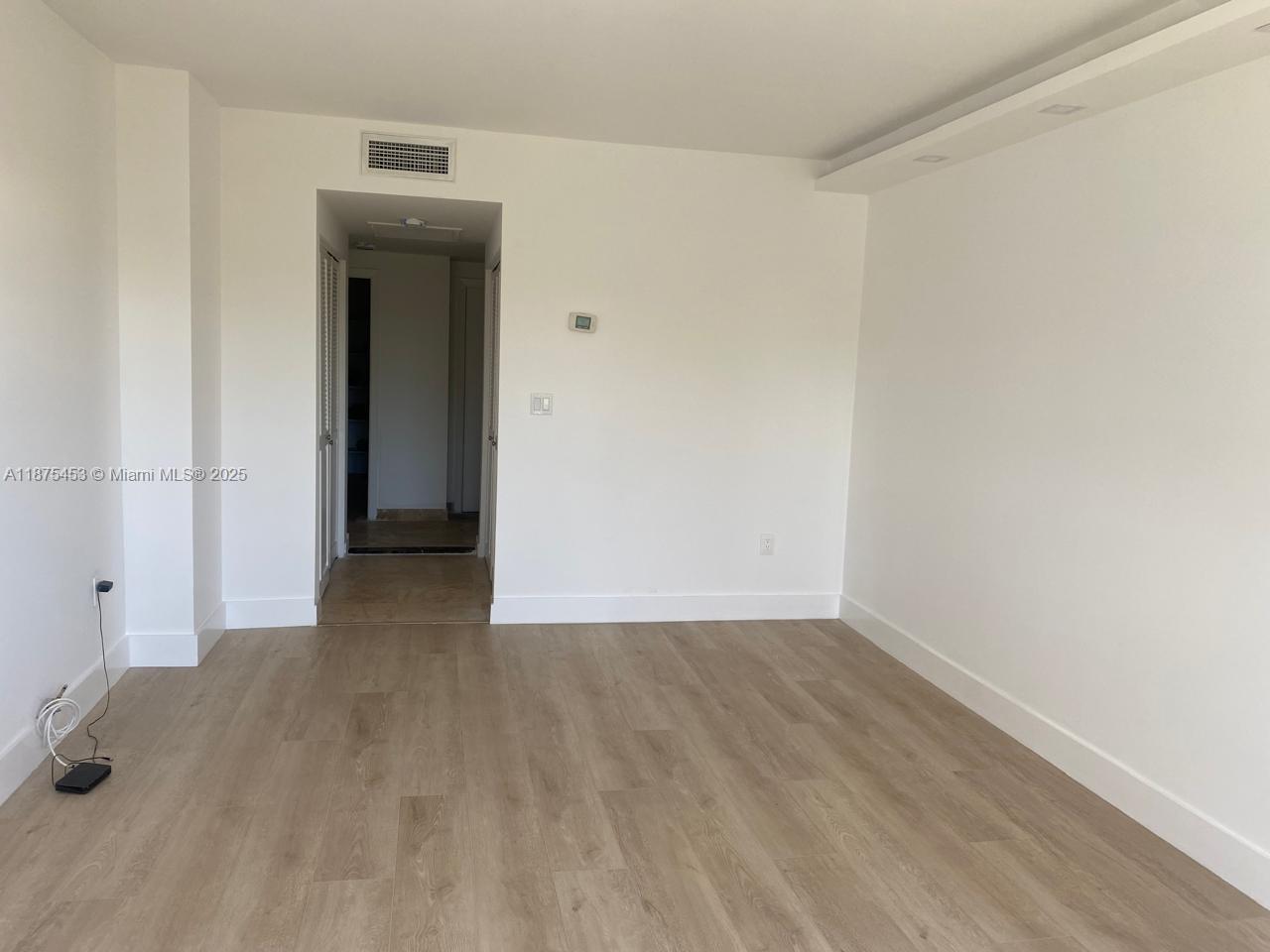 ARLEN HOUSE WEST CONDO - Residential Lease