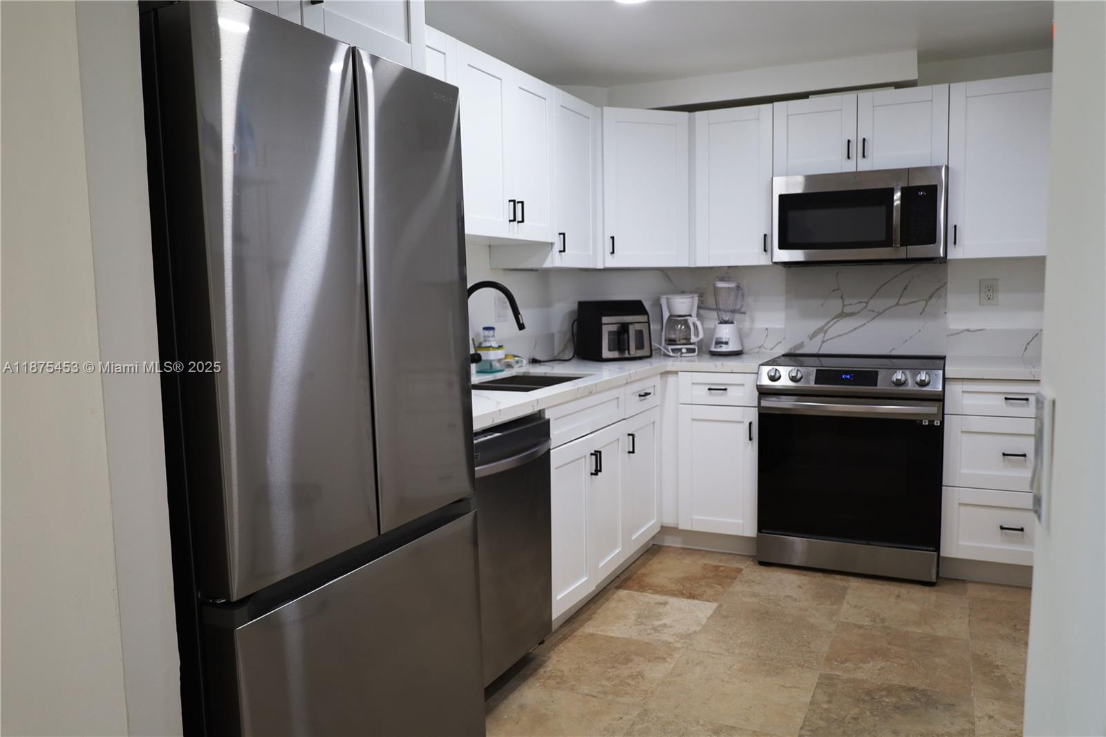 ARLEN HOUSE WEST CONDO - Residential Lease