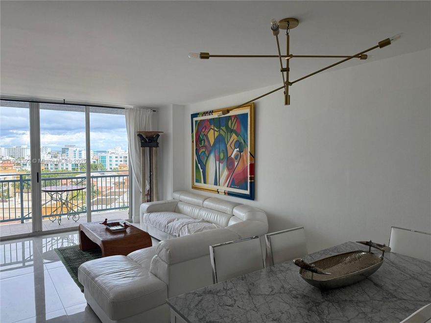 Stunning Remodeled Condo in the Heart of South of Fifth. This beautifully updated condo features new light gray porcelain tile throughout, including the kitchen. Located in the coveted Yacht Club, this residence offers a private balcony with breathtaking ocean views. 30-day rentals allowed, offering a fantastic opportunity for both investors and owners. Enjoy resort-style amenities, including a waterfront pool, spa, tennis court, and outdoor cooking areas – all accessible from your backyard. Direct access to the Miami Beach Marina elevates your lifestyle. The condo is ideally situated just minutes from the beach, shops, and restaurants, making it the perfect combination of convenience and luxury.