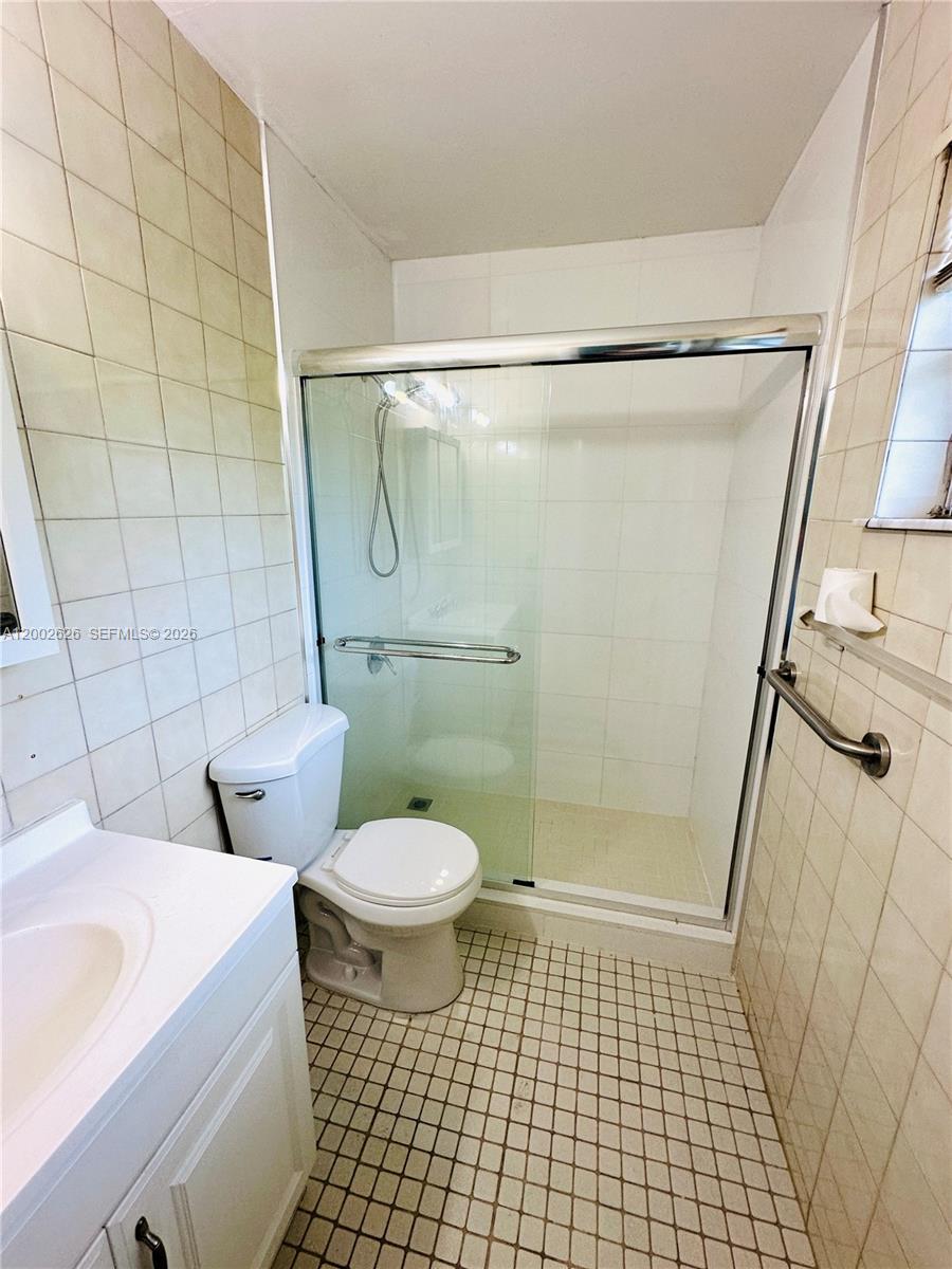 FAIRLAWN - Residential Lease