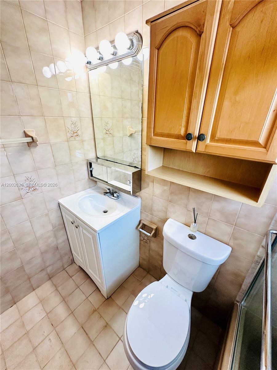 FAIRLAWN - Residential Lease