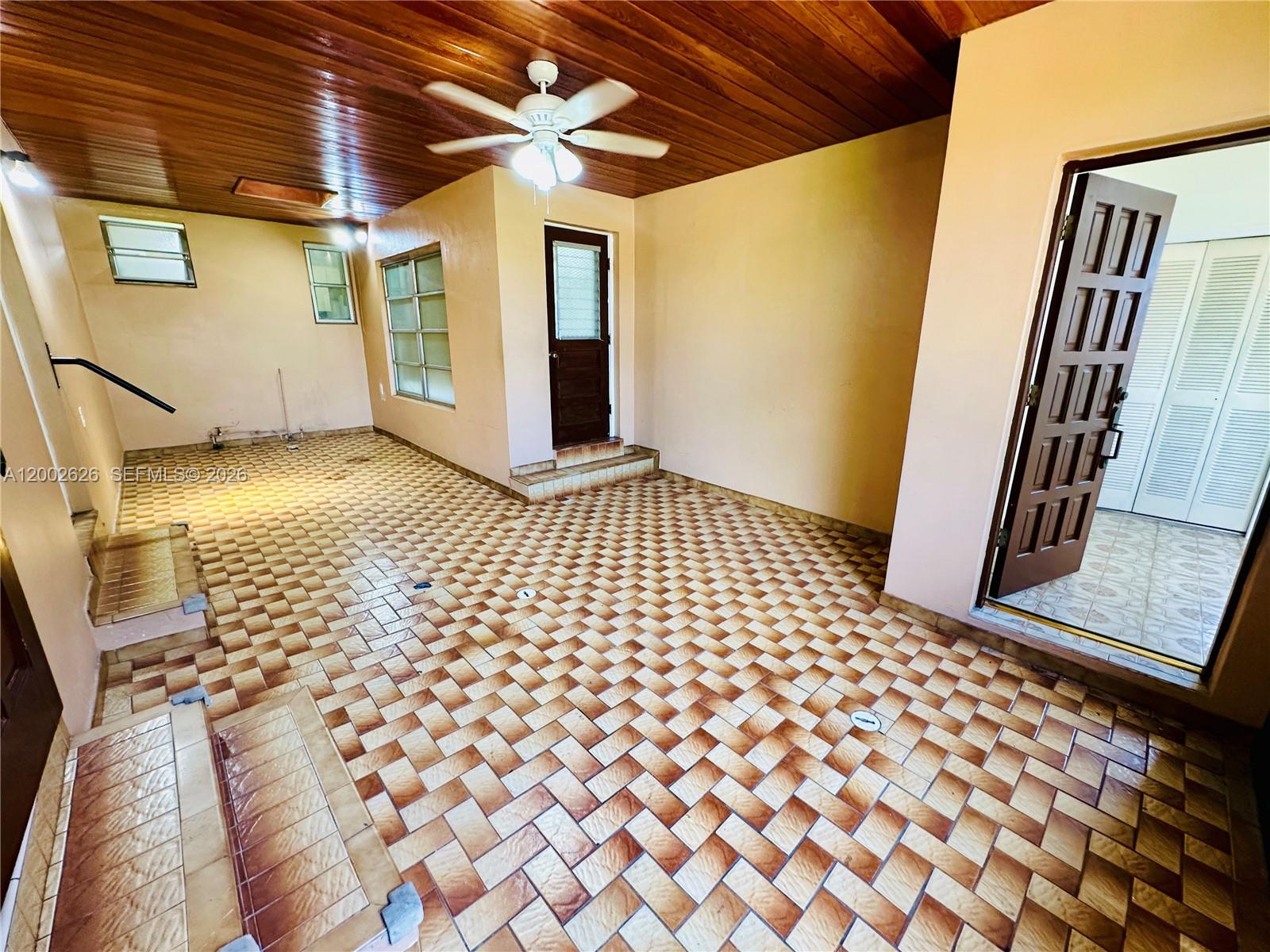 FAIRLAWN - Residential Lease