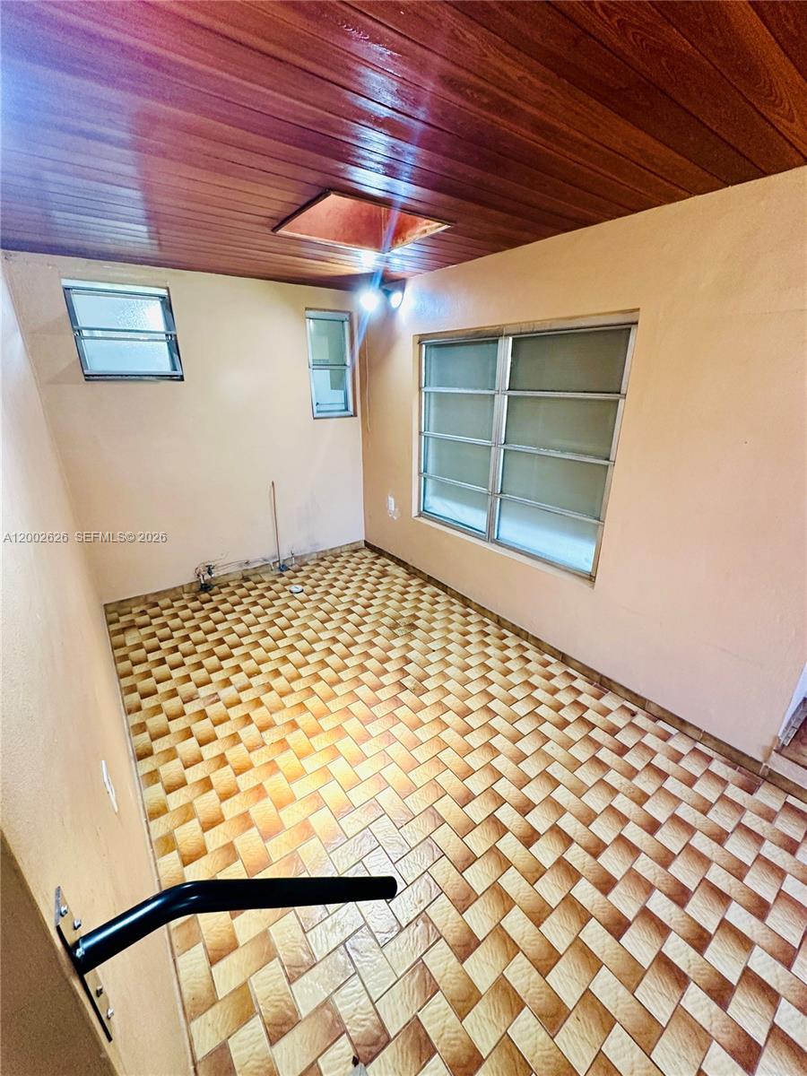 FAIRLAWN - Residential Lease