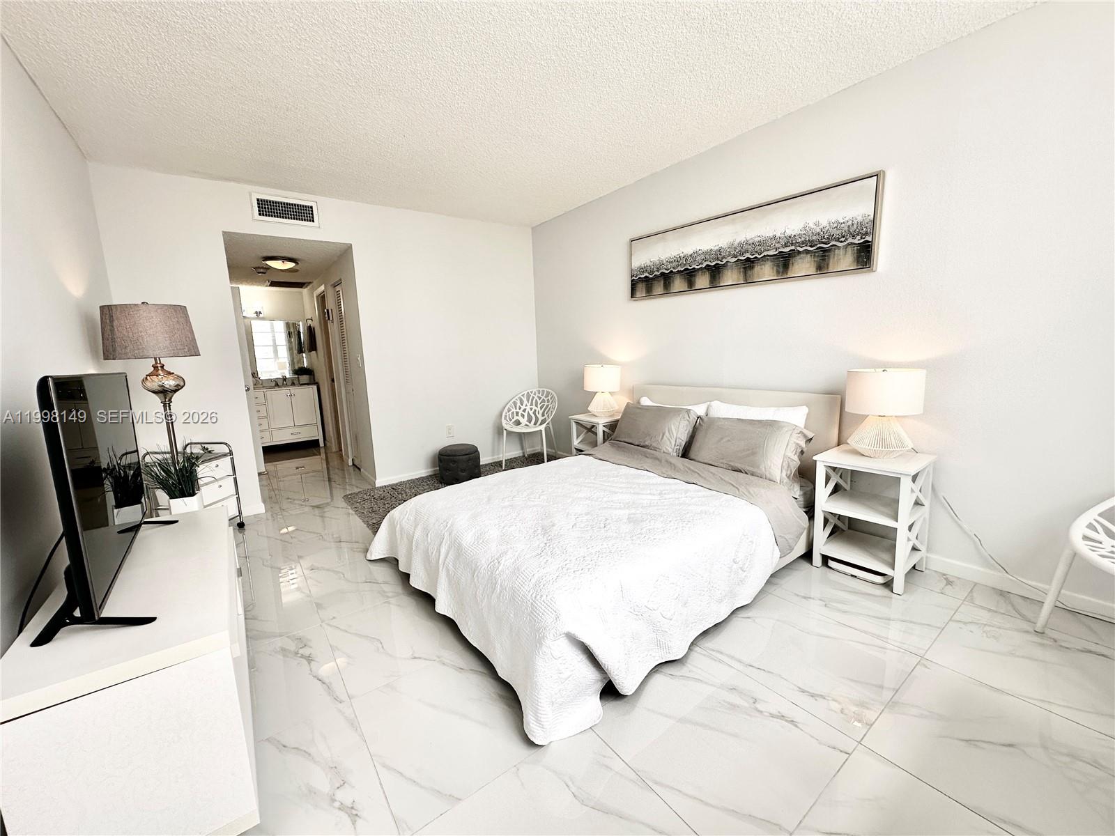 ARLEN HOUSE WEST CONDO - Residential Lease