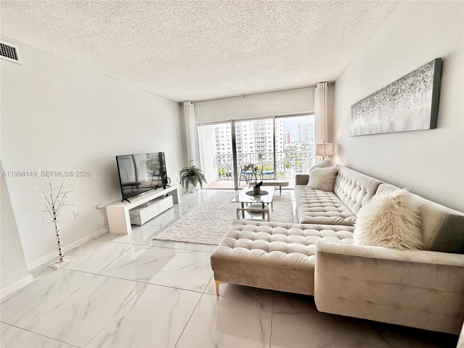 ARLEN HOUSE WEST CONDO - Residential Lease