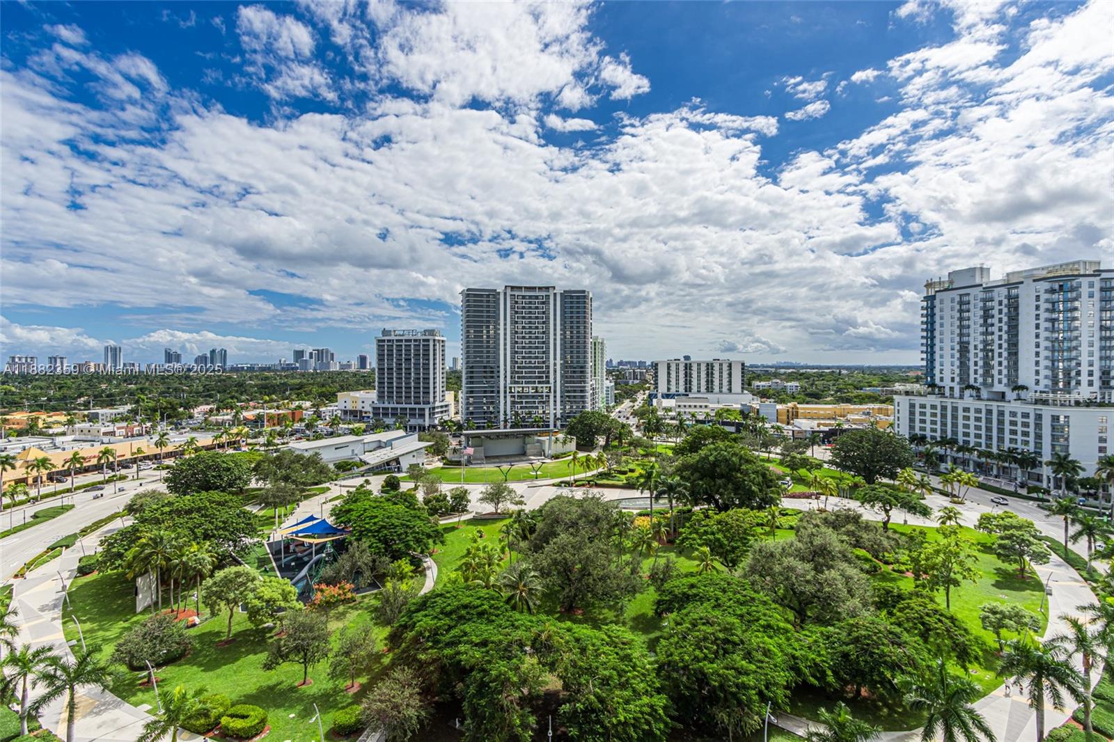 RADIUS CONDO - Residential Lease